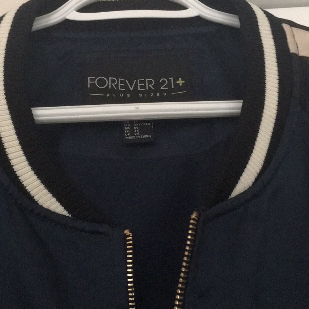Bomber Jacket - Picture 3 of 5